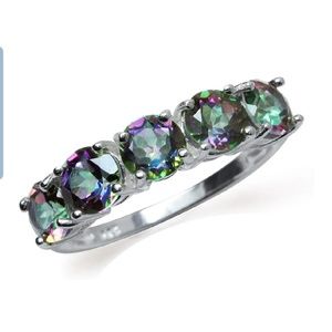 3ct. Mystic topaz ring